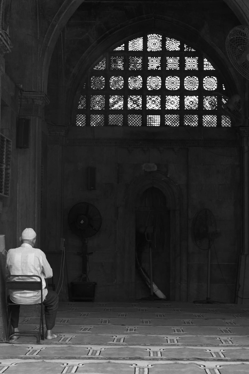 Jama Masjid d’Ahmedabad, l’une des plus grandes et belles mosquées d’Inde, construite au 15ème siècle par le Sultan Ahmed Shah. Connue pour son architecture mêlant styles islamiques et hindous.